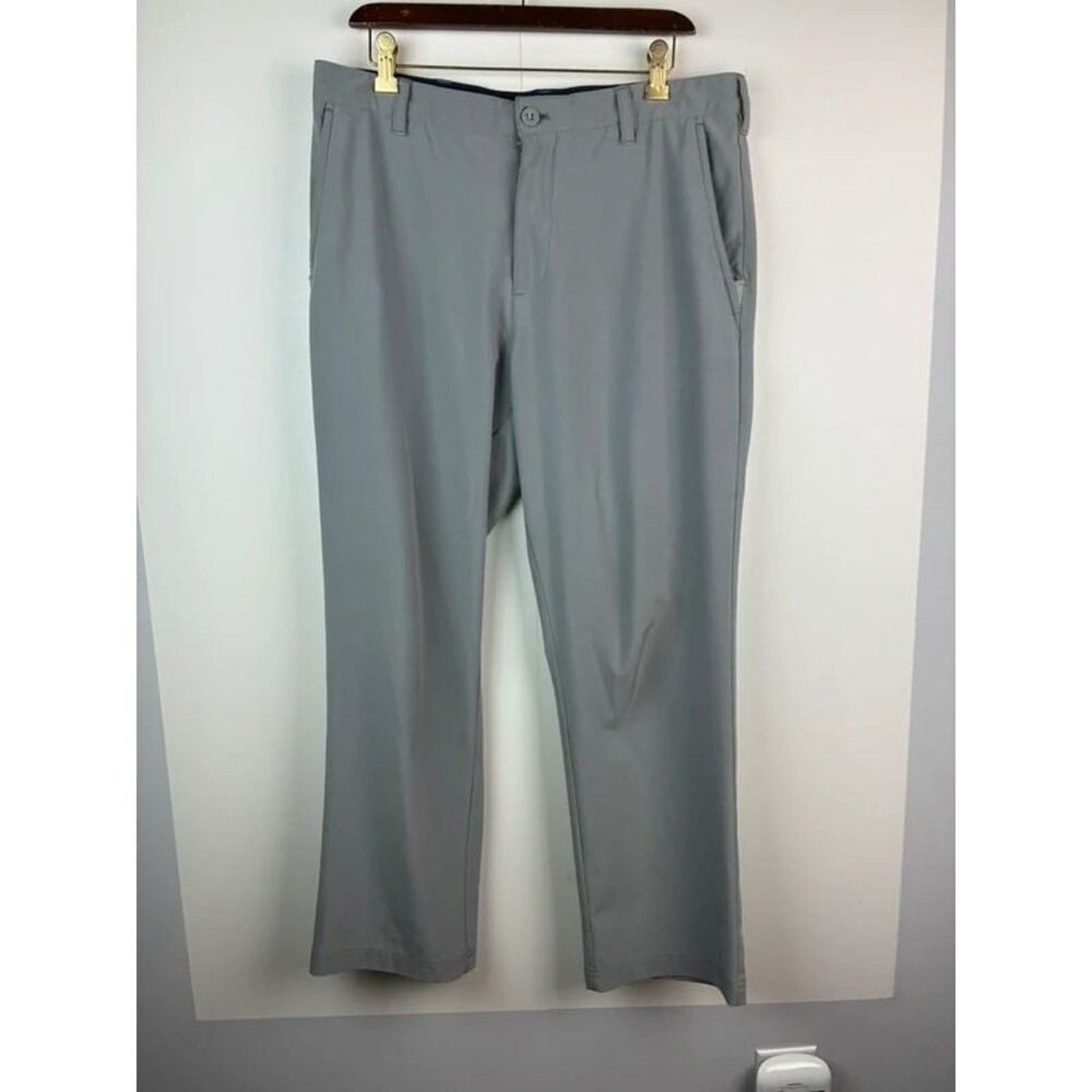 IZOD Gray Golf Pants Men's Size 34x29 Straight Leg